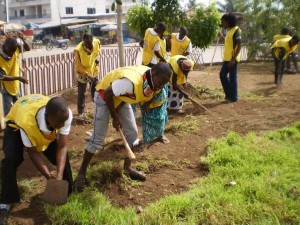 Africans like to work bending over